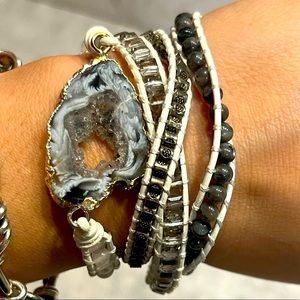 Geode leather beaded wrap bracelet white and grey